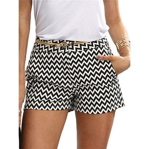 Black and white mid waist casual short