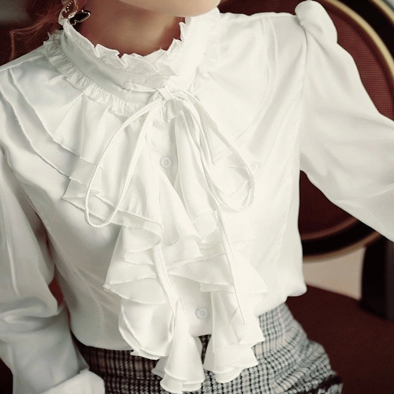 Long sleeve elegant blouse